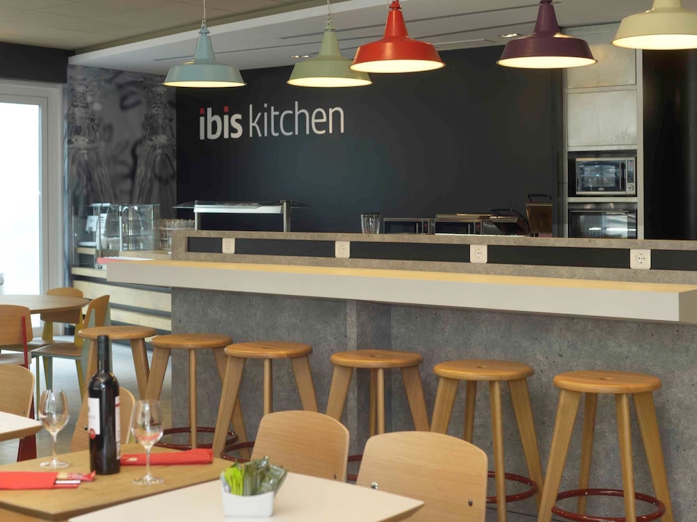Ibis Lisboa Parque Das Nacoes 45/57