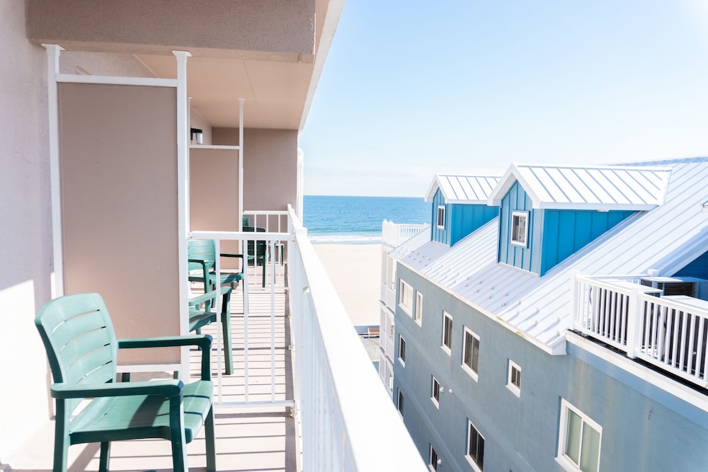 Comfort Inn Boardwalk 9/60