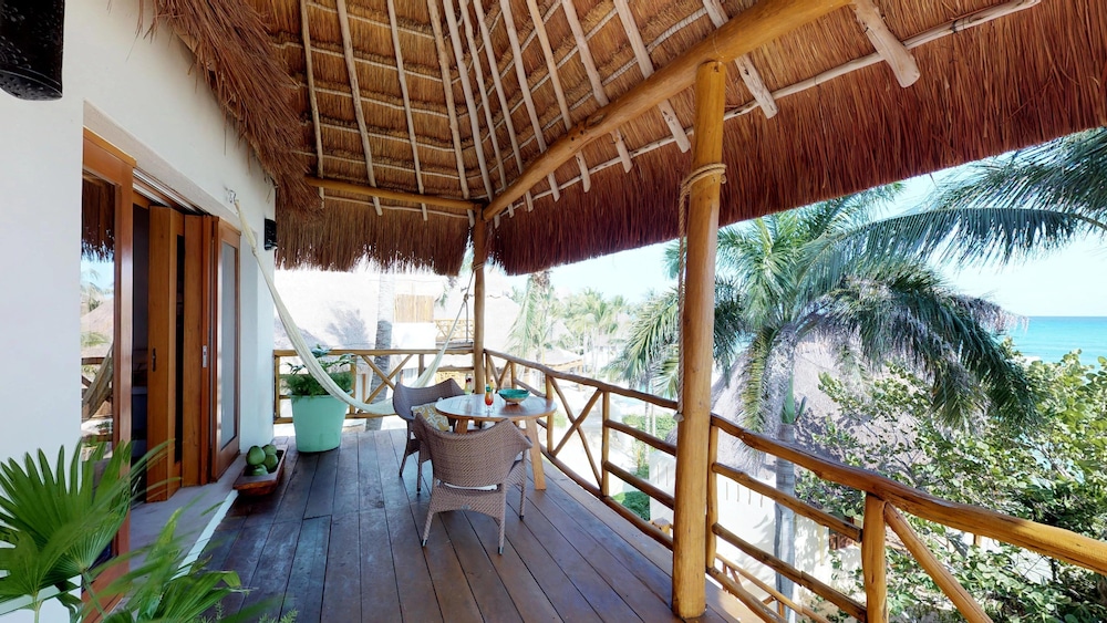 Mahekal Beach Resort 27/48
