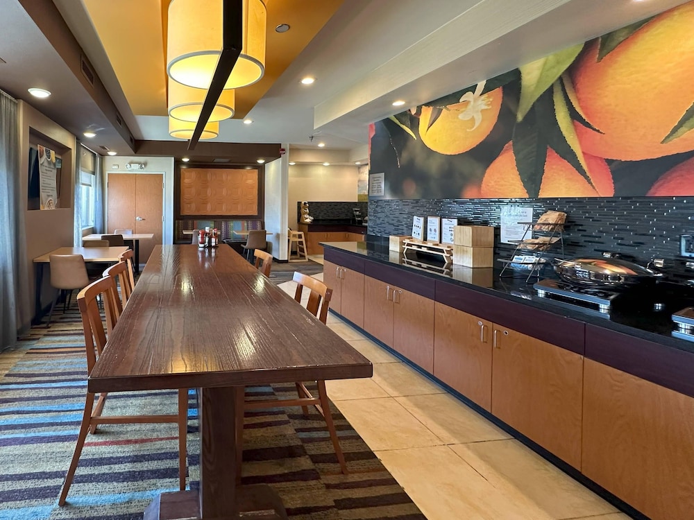 Country Inn & Suites by Radisson, Bismarck-Mandan 41/47