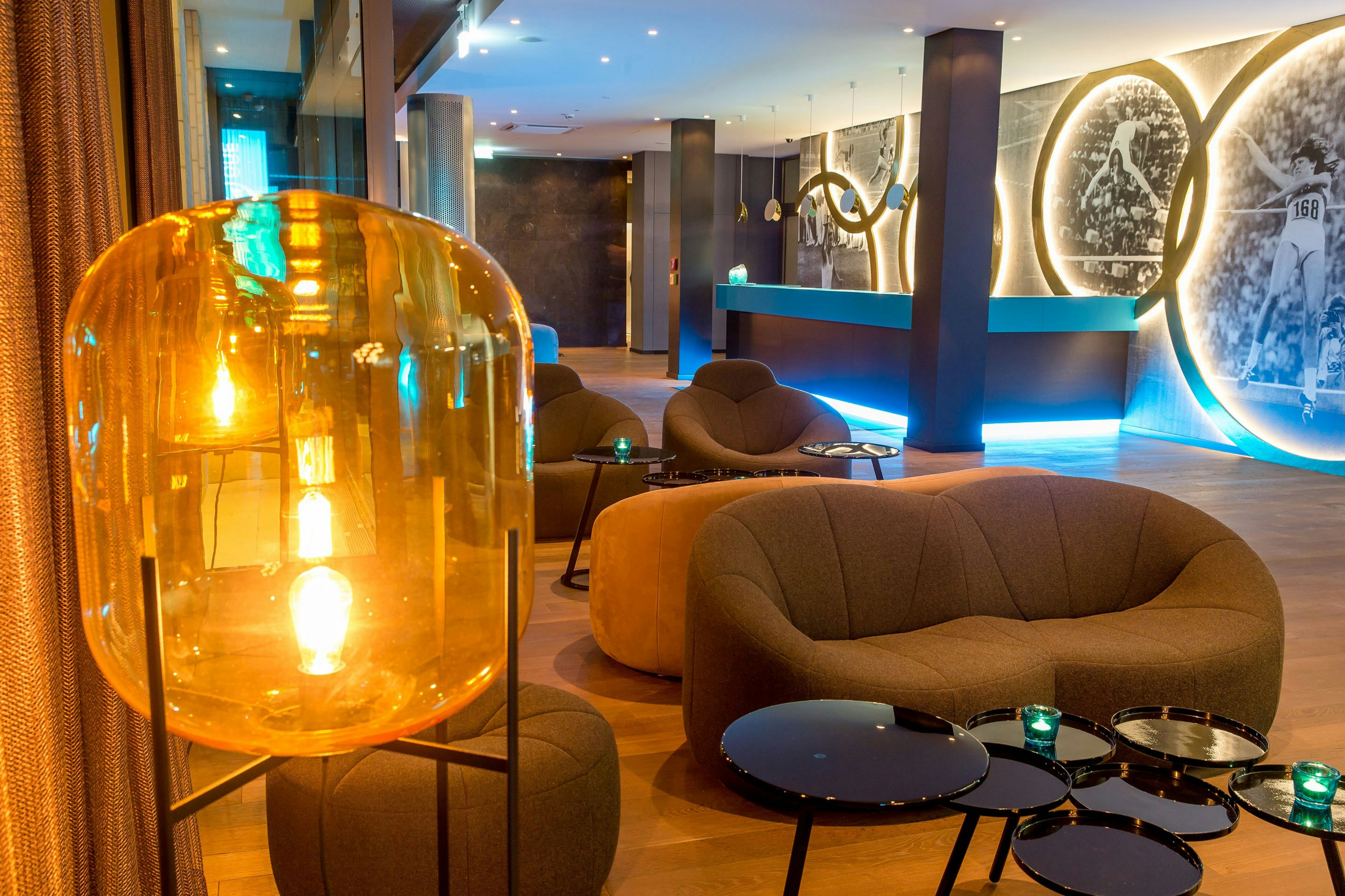 Hotel Motel One Munchen-Olympia Gate 12/16