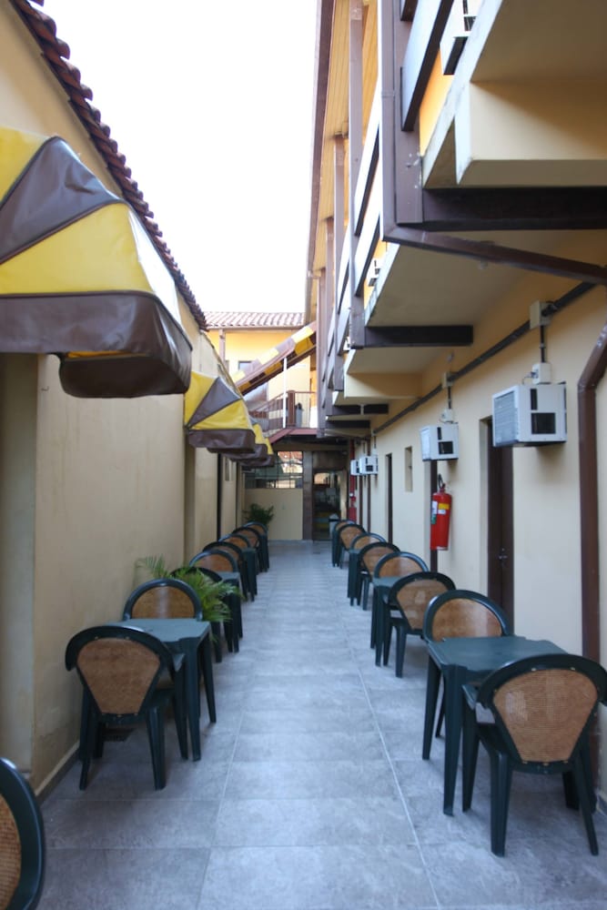 Hotel Aguas Vivas 46/52