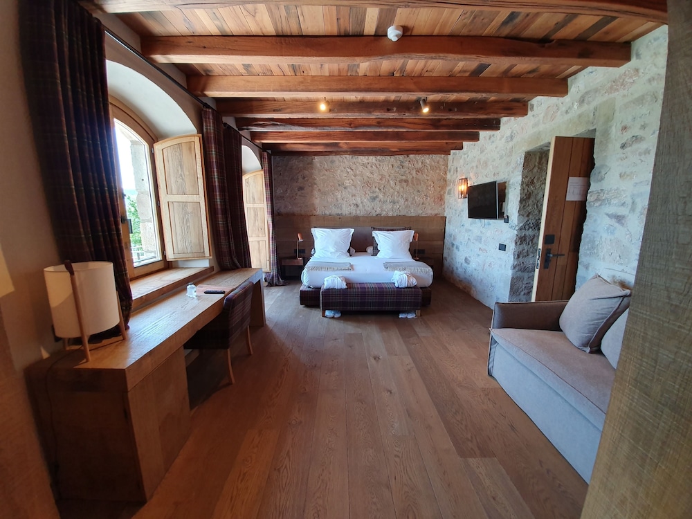 Domus Selecta Puig Franco 44/64