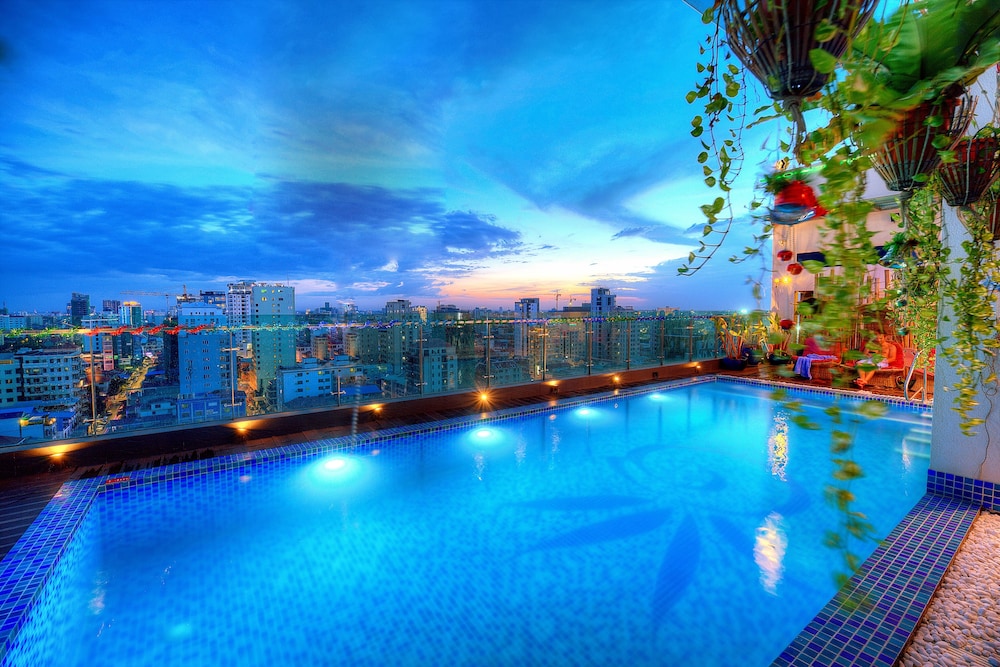 Orussey One Hotel Apartment 64/71