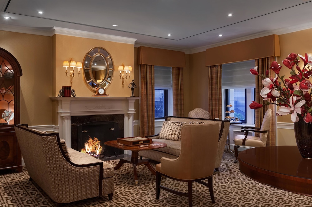 Fairmont Copley Plaza 80/105