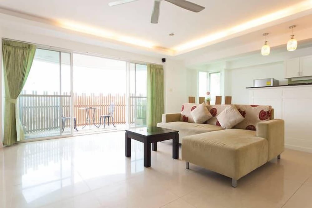 Galare Thong Tower 43/74