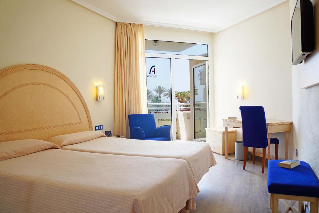 غرفة قياسية مفردة