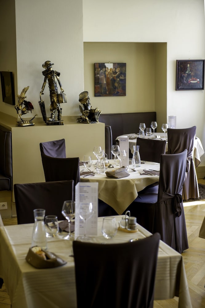 Hotel Vacances Bleues Villa Caroline 39/50