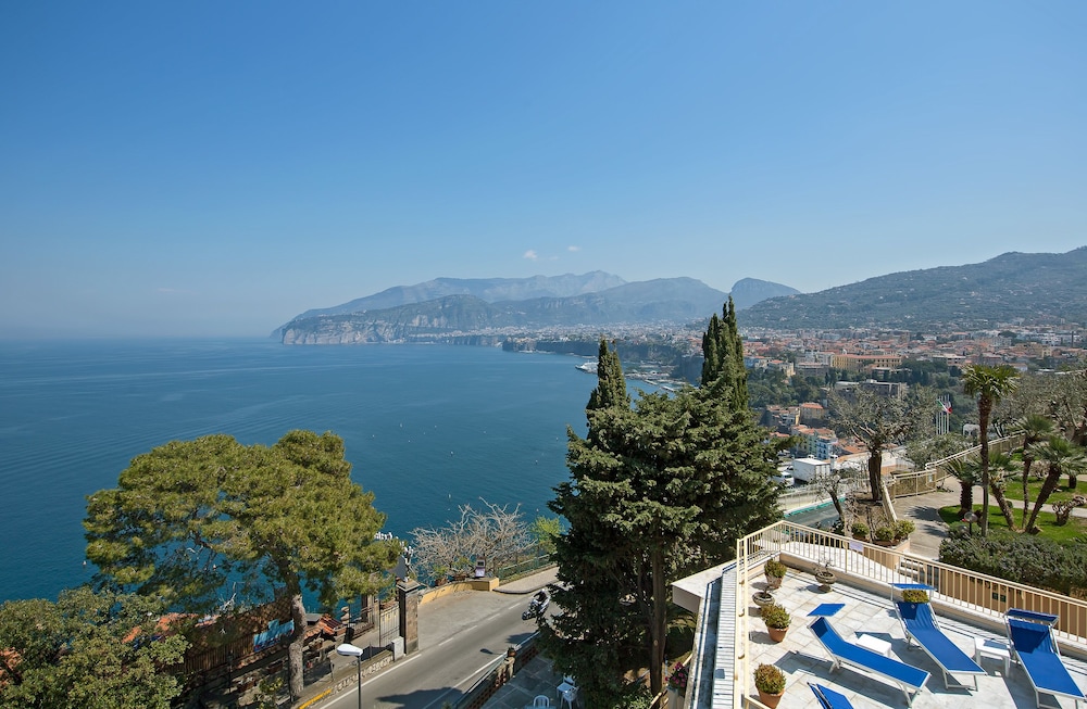 Hotel Miramare Sorrento 55/63