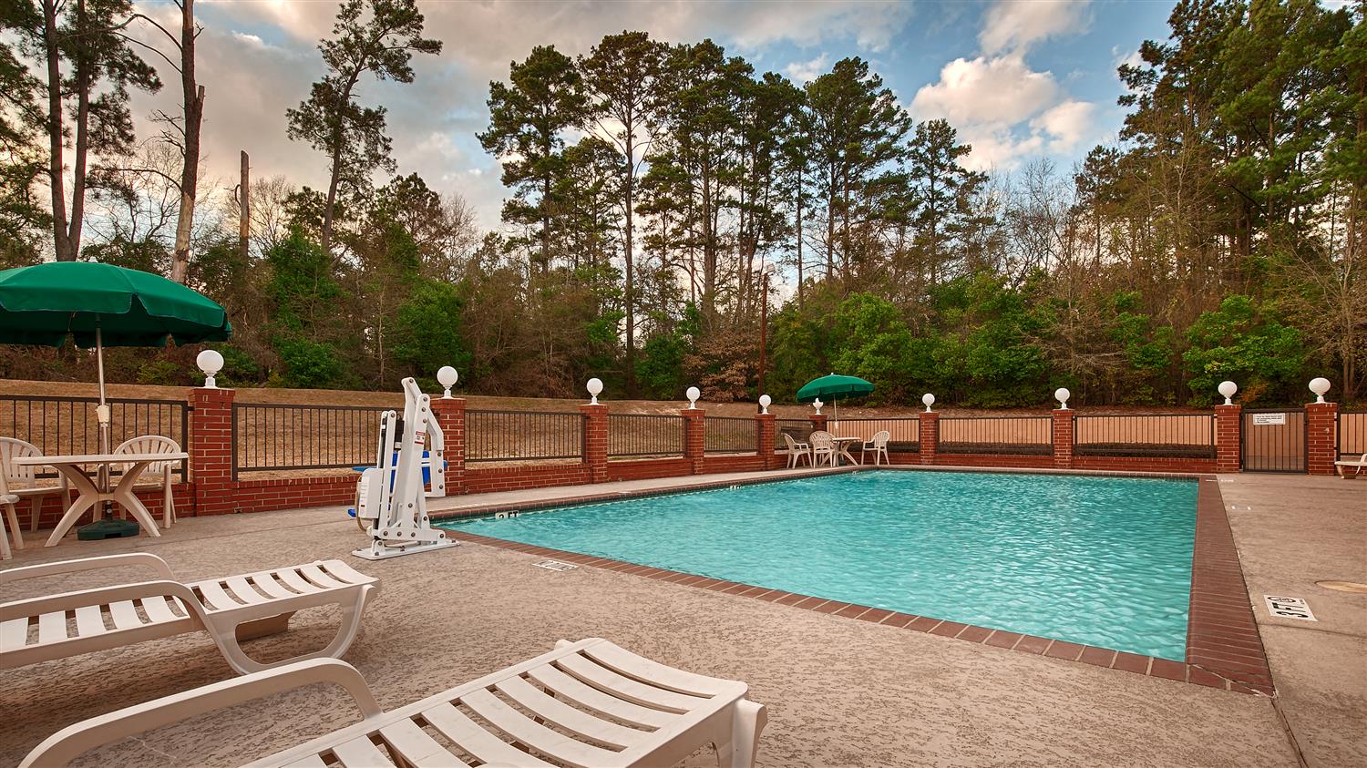 Best Western Inn Of Nacogdoches 31/31