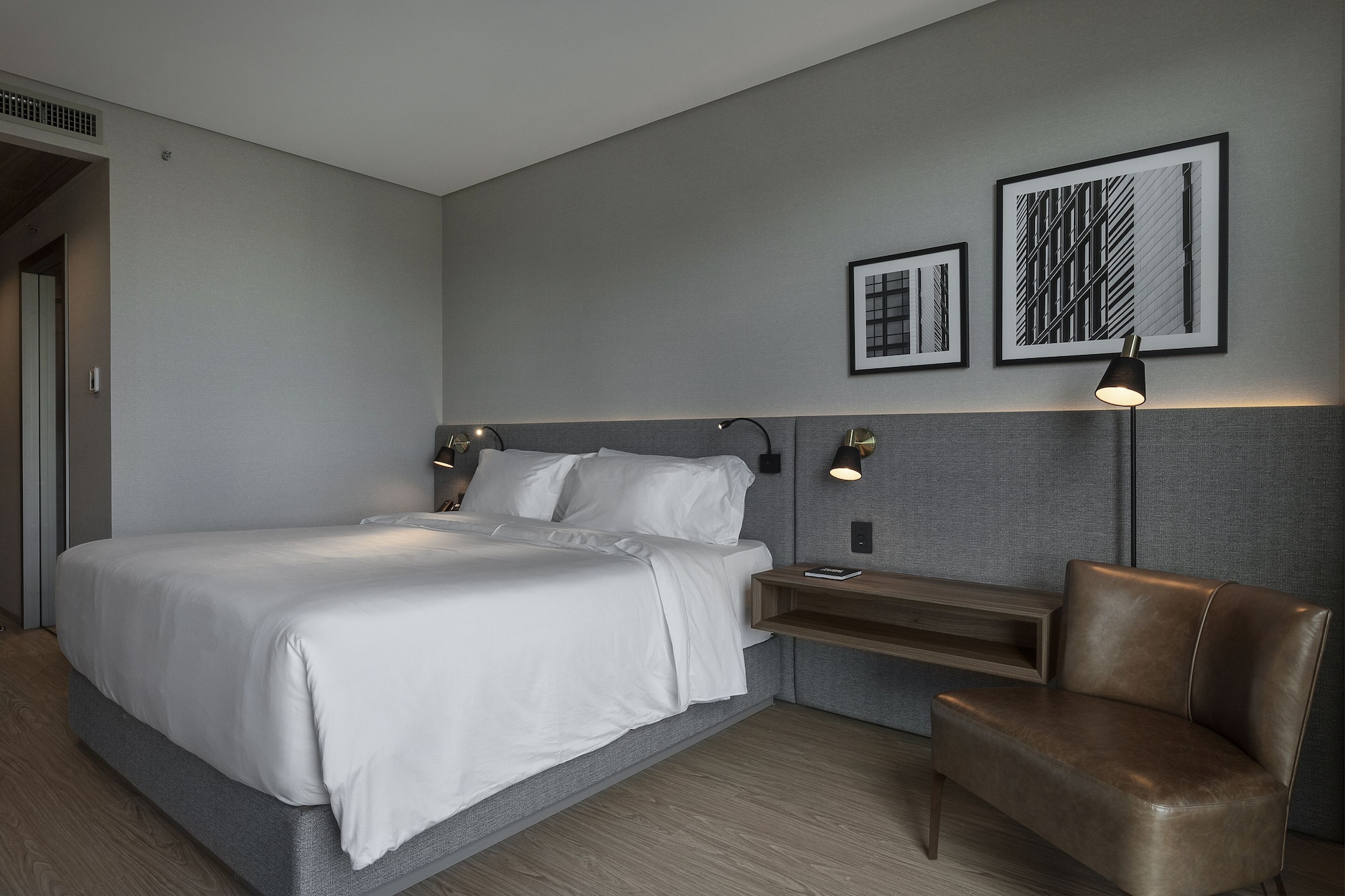SUPERIOR, KING BED, GARDEN VIEW