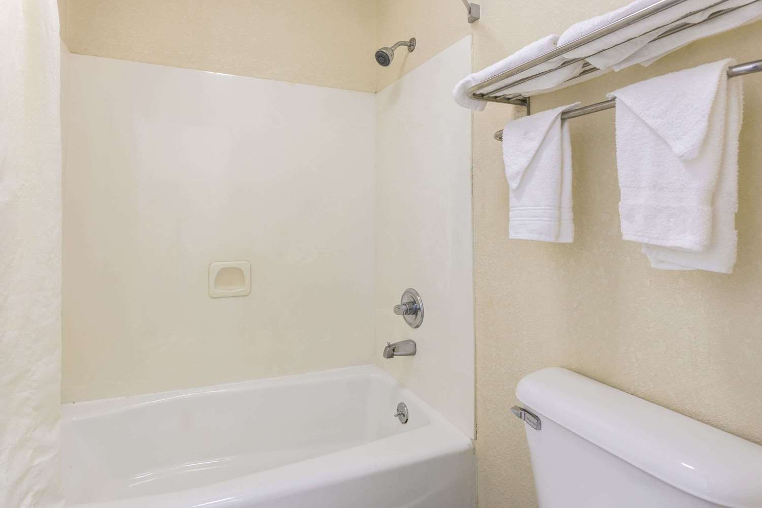 Super 8 by Wyndham Decatur/Lithonia/Atl Area 21/21
