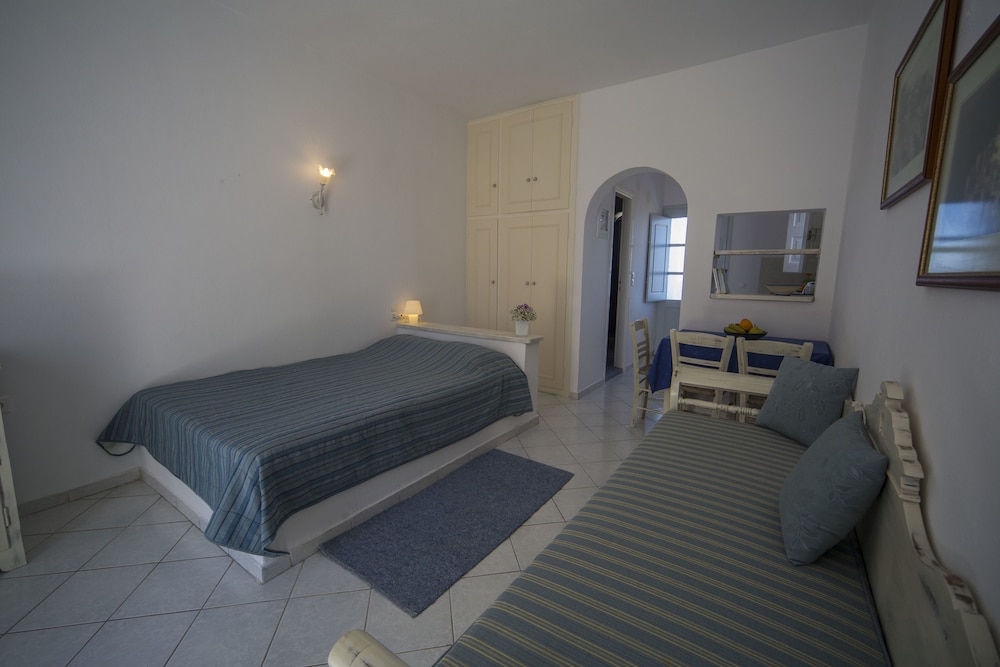 Ianthe Apartments And Villa 9/50
