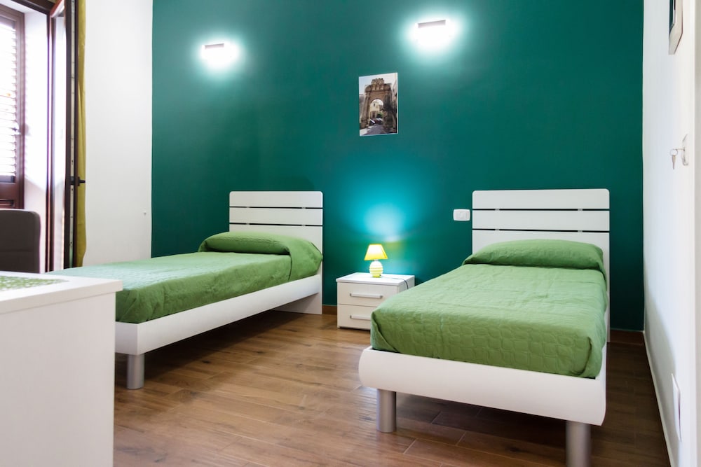 B&B Stella Maris Sciacca Centro 4/23