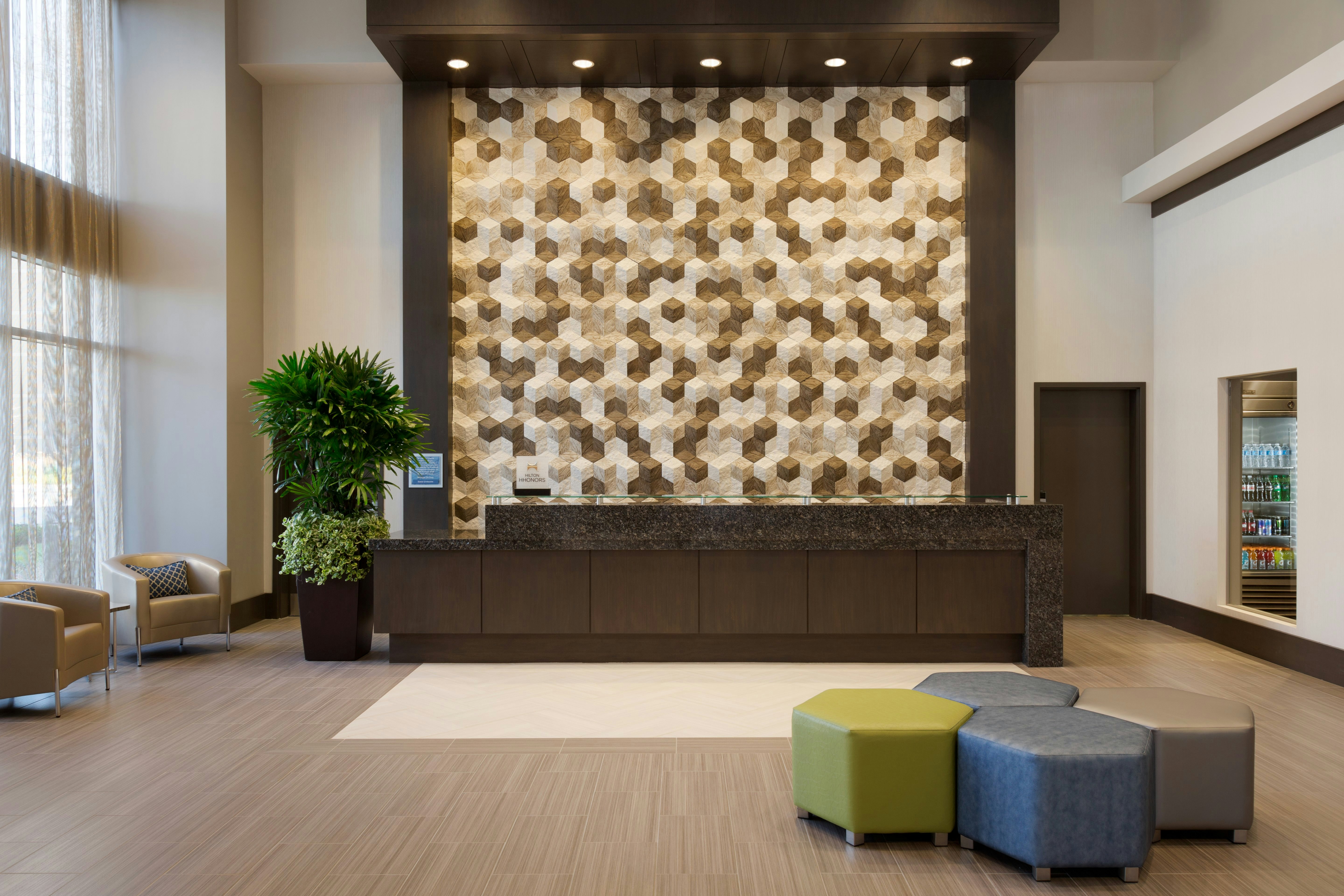 Embassy Suites By Hilton The Woodlands At Hughes Landing 1/19