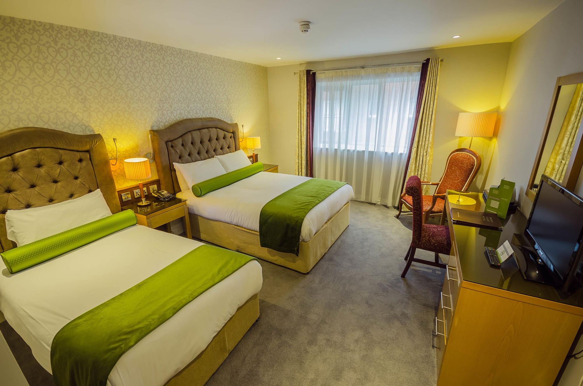 ROOM, SINGLE, SINGLE BED