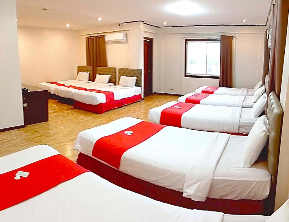 Humberto's Hotel 10/53