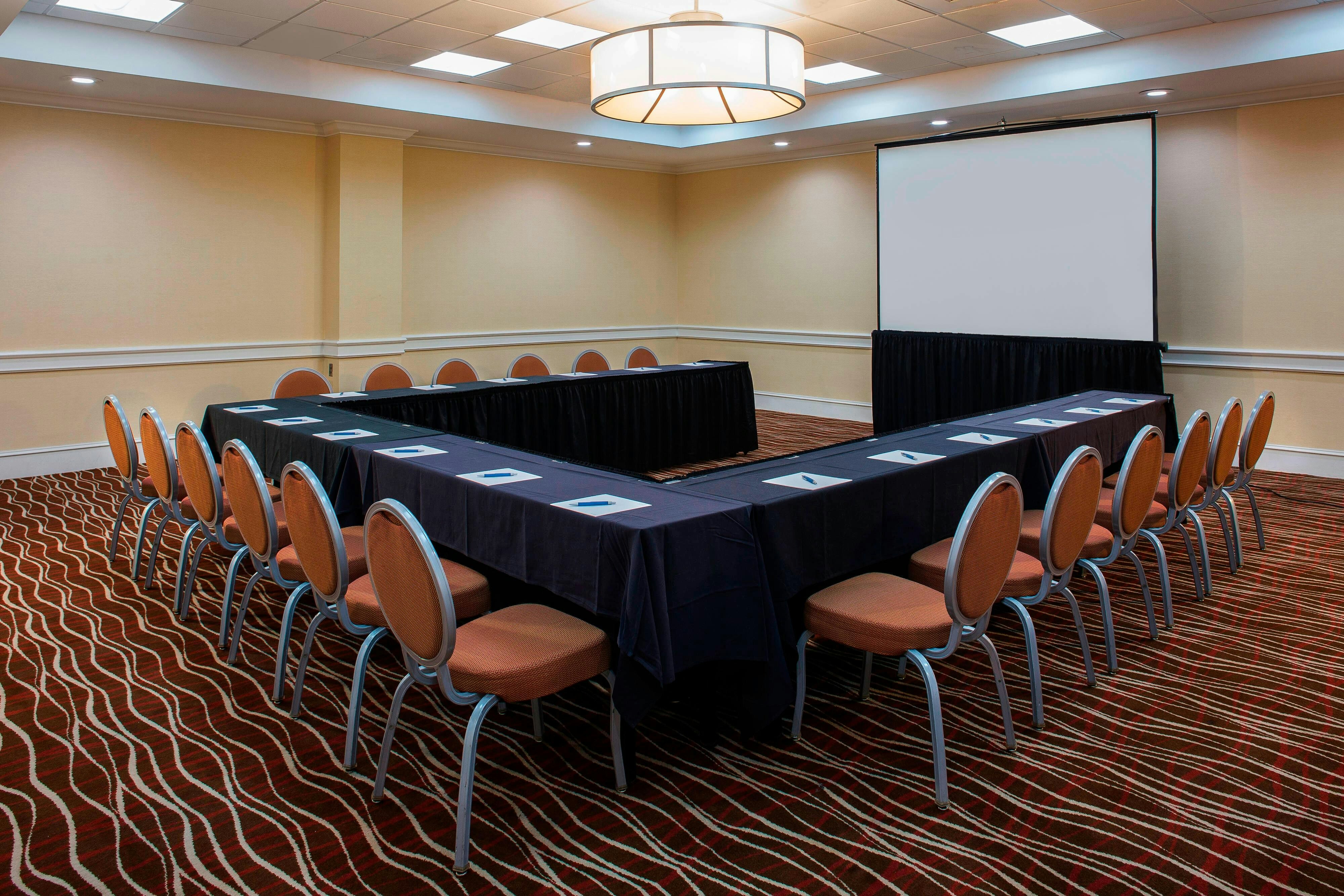 Four Points by Sheraton Suites Tampa Airport Westshore 7/16