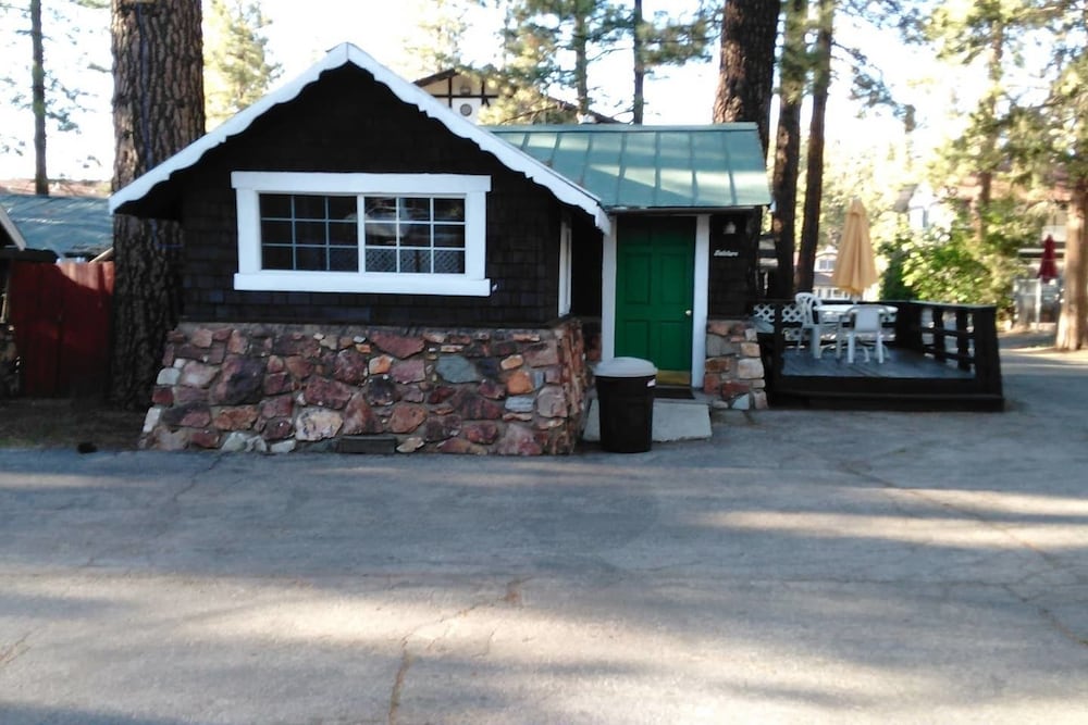 Black Forest Lodge And Cabins 41/50
