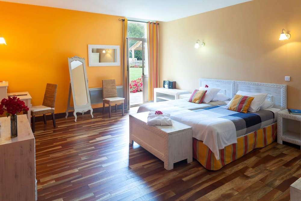 Qualys Hotel Auberge Du Manet 18/64