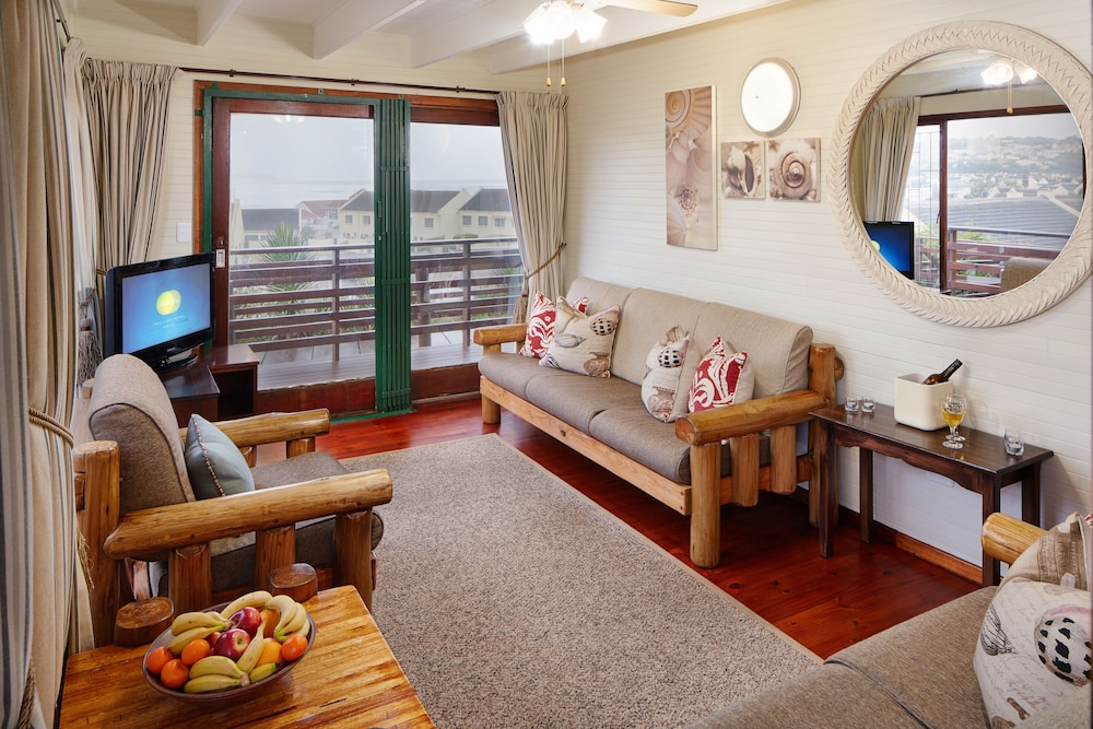 Kowie River Chalets 7/19