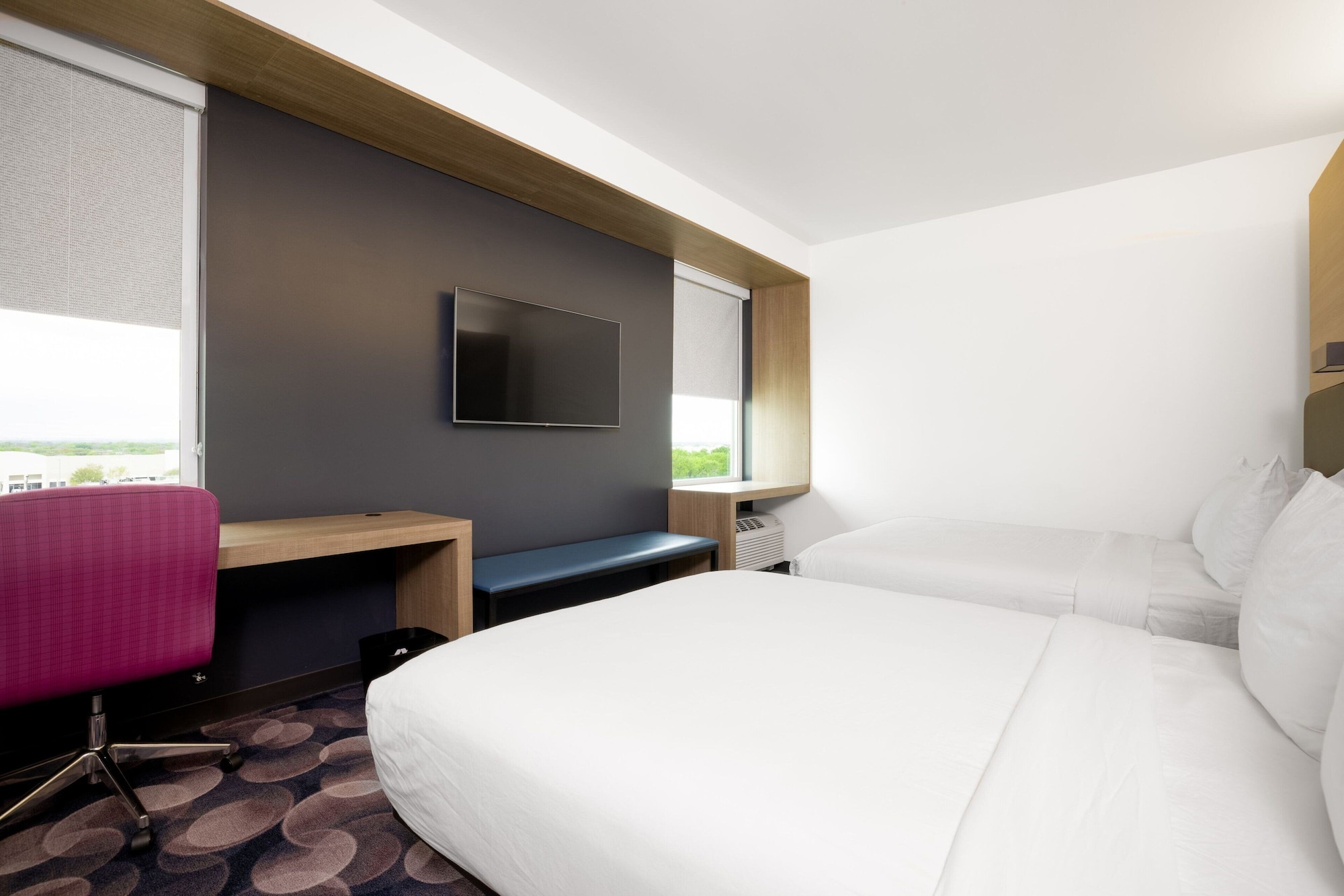 ALOFT, 2 QUEEN BEDS