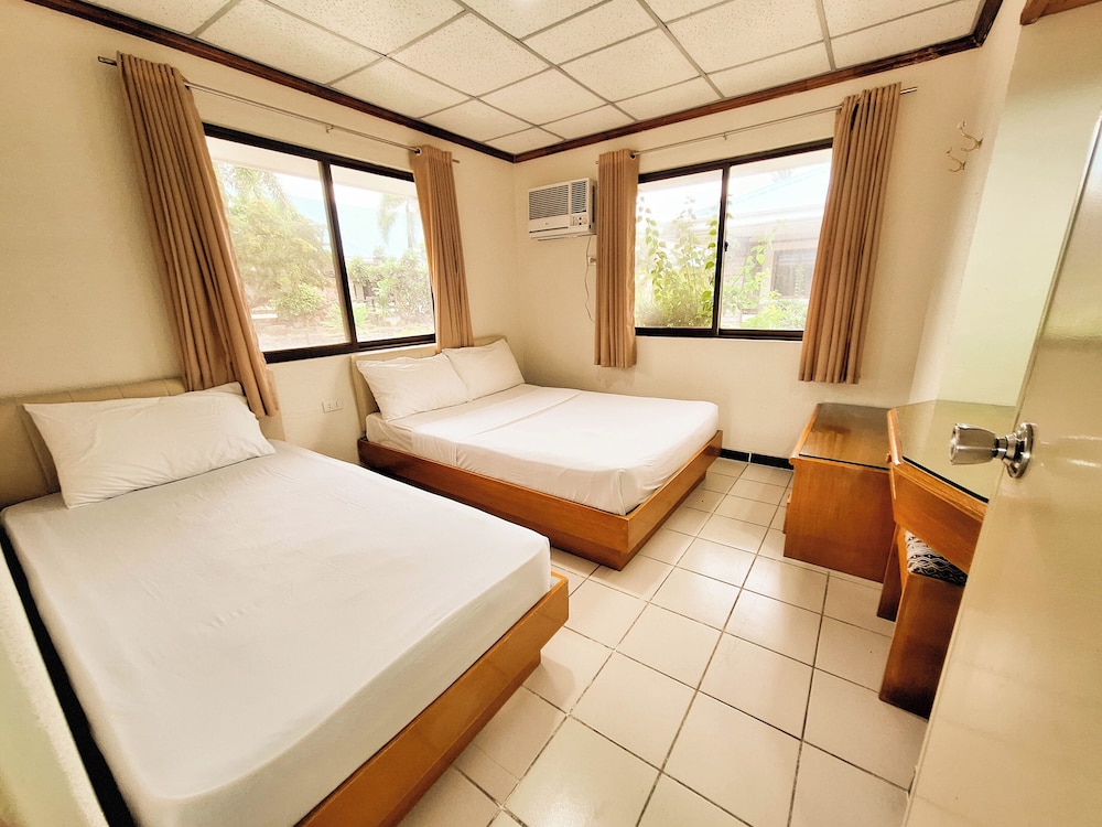 Puerto De San Juan Beach Resort Hotel 16/49