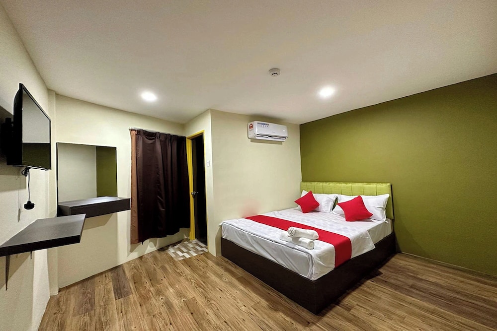 Superior, Queen Bed