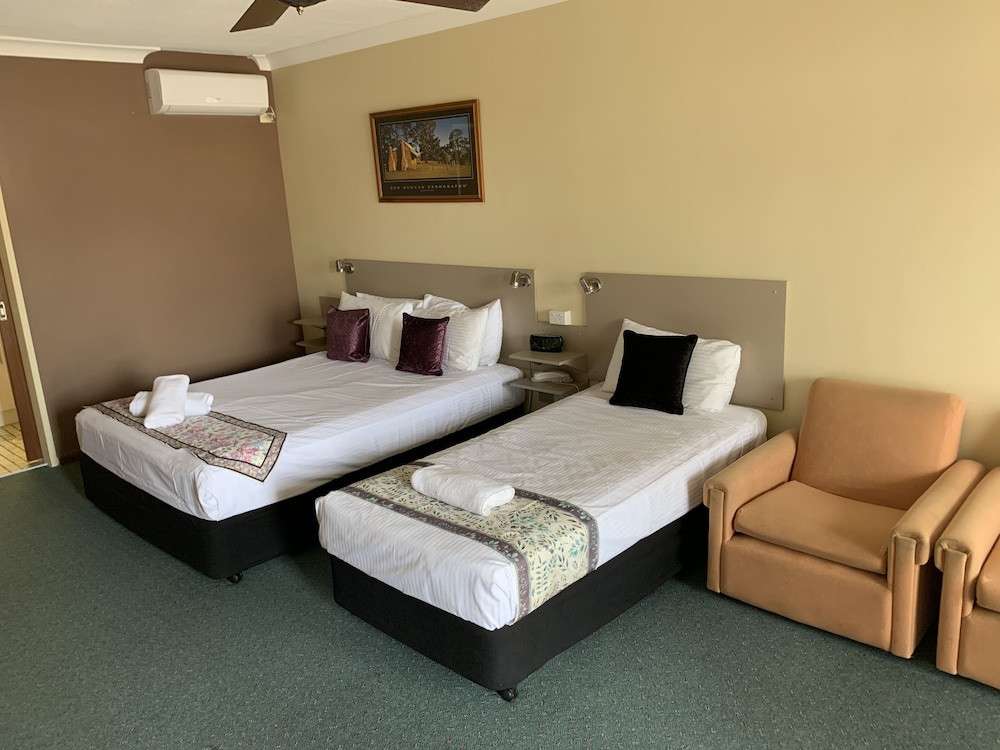 Cumberland Motor Inn 17/31