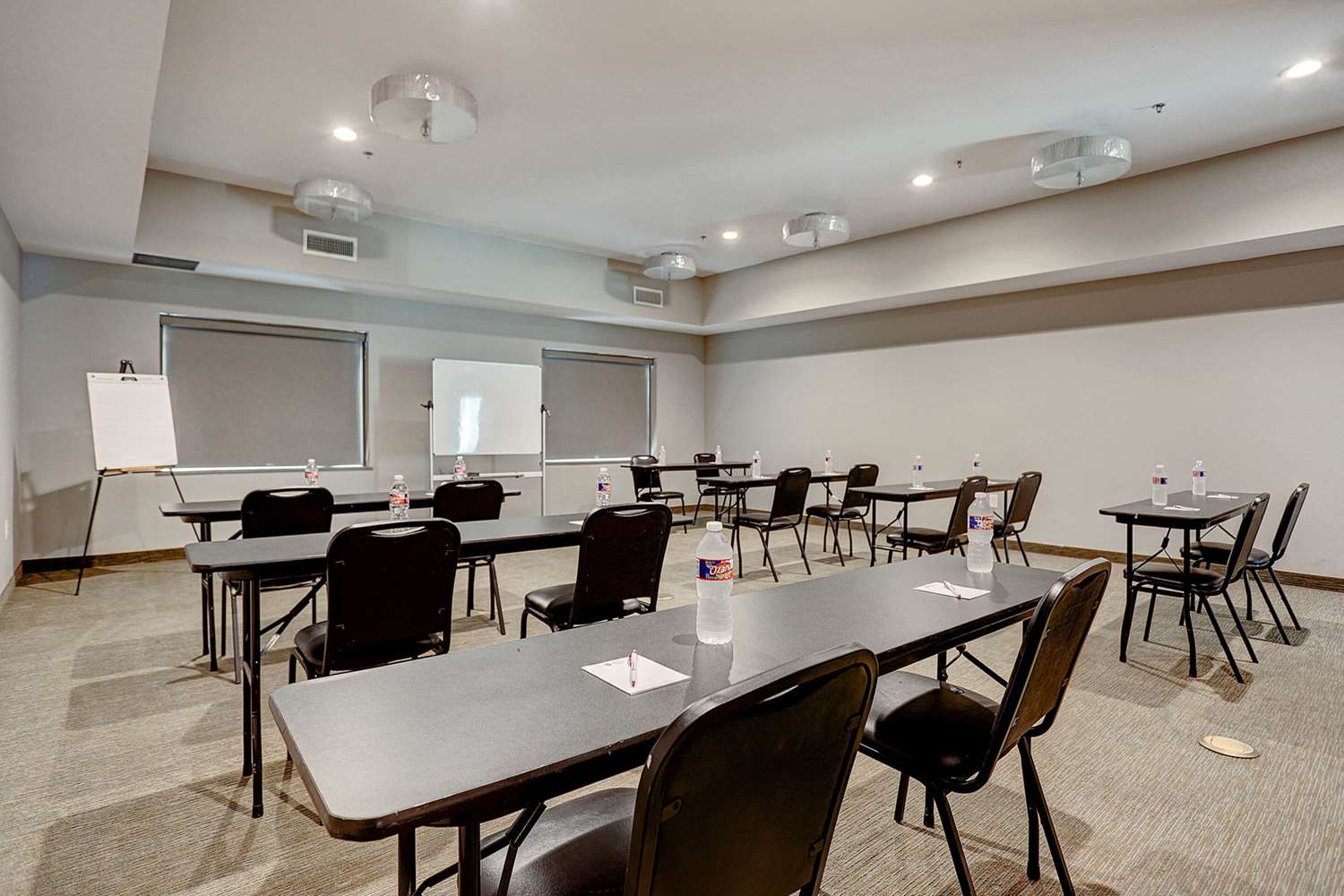 Ramada by Wyndham Houston Westchase 9/10