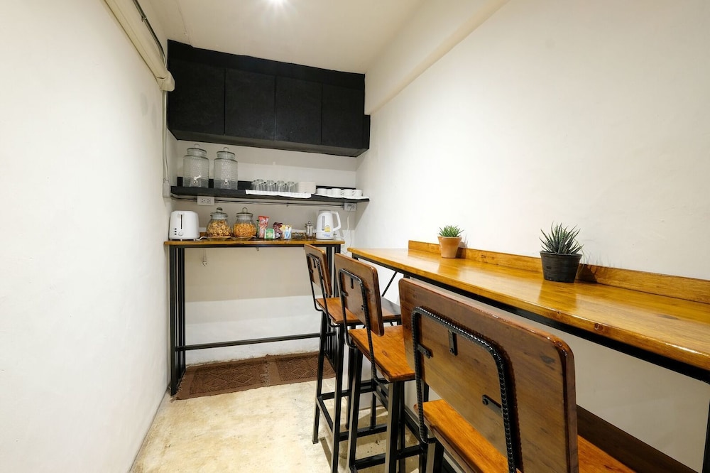 Salee Hostel 11/41