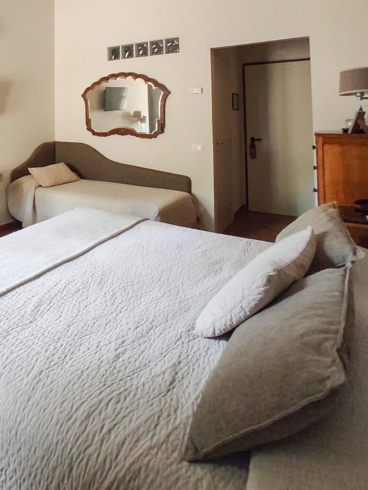 Si Montalcino Hotel & Restaurant 28/68