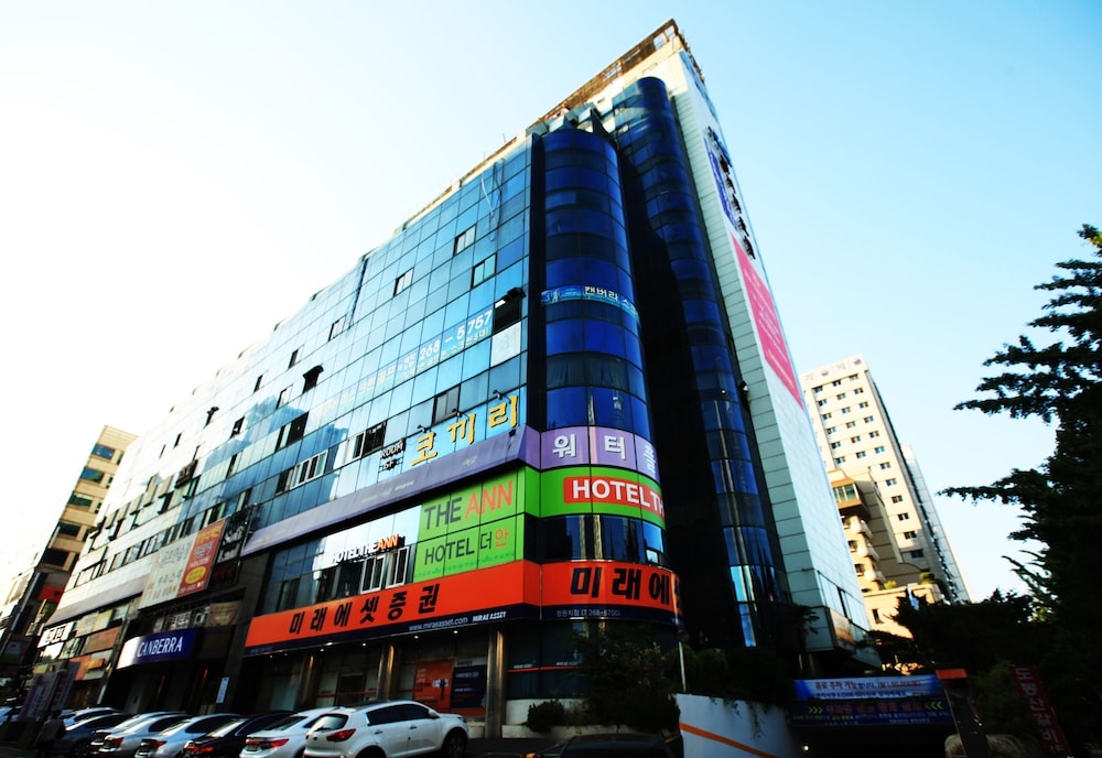 Hotel The Ann 2/41