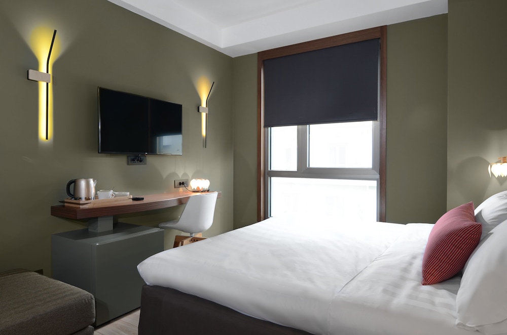 Lake Spirit Hotel 13/64