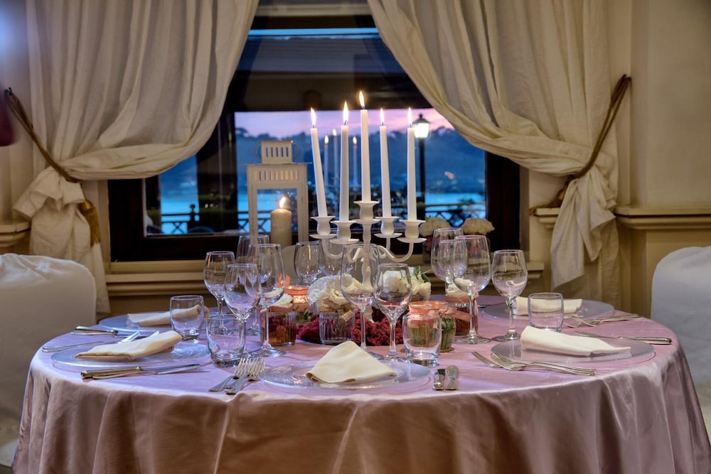 Hotel Villa Degli Angeli 40/57