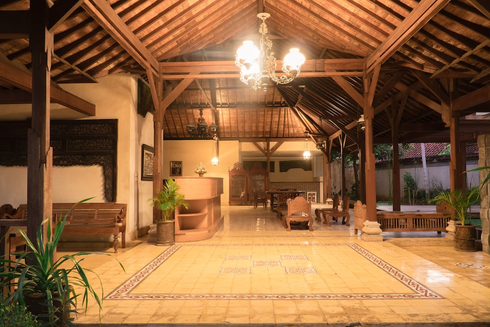 Bali Royal Heritage Villa 6/50