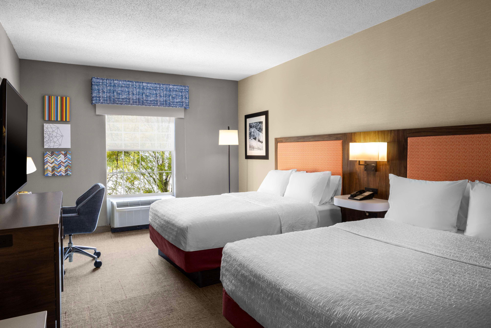 Room, 2 Queen Beds, Working Area