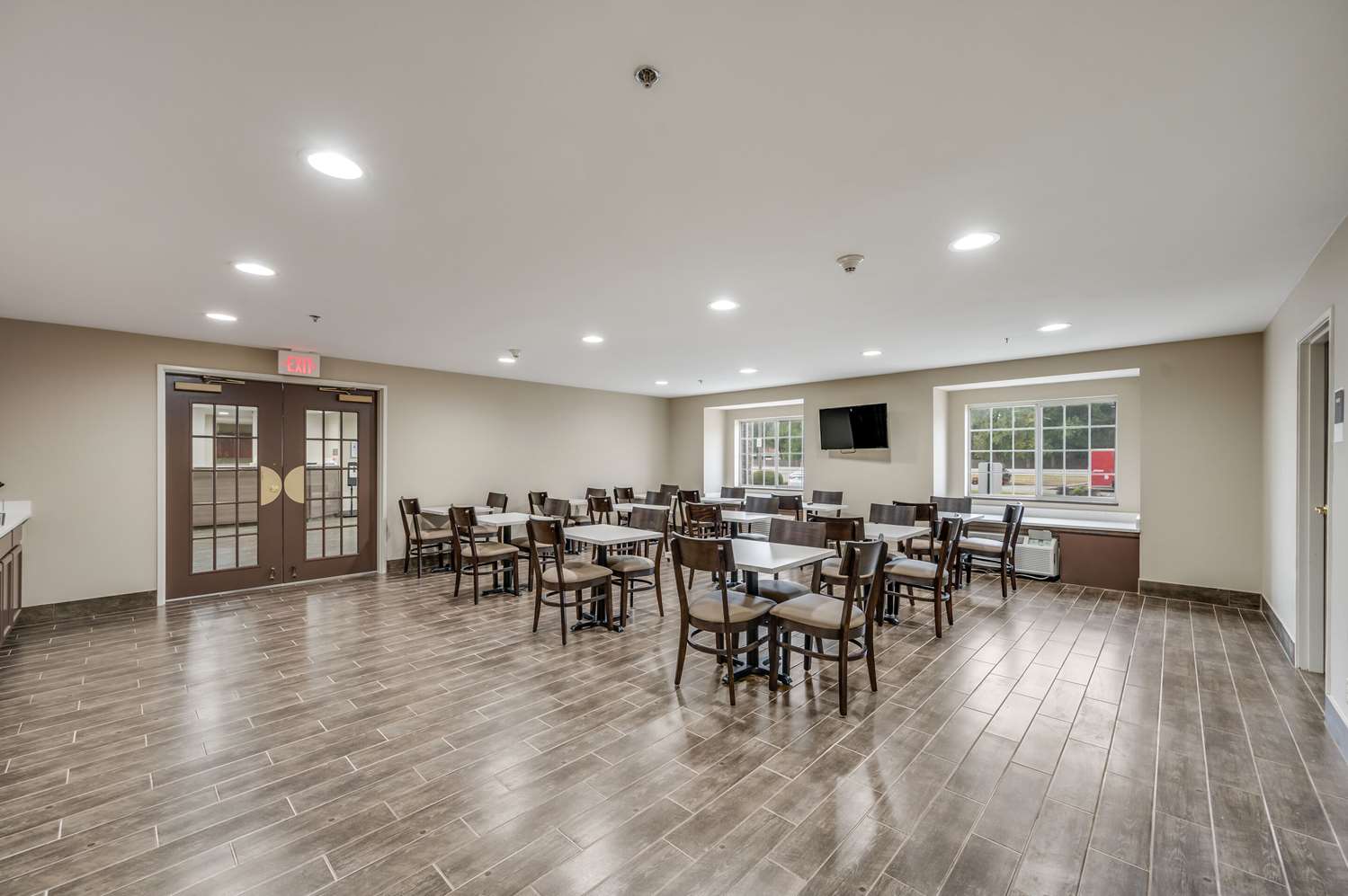 Sleep Inn & Suites Decatur West 31/41