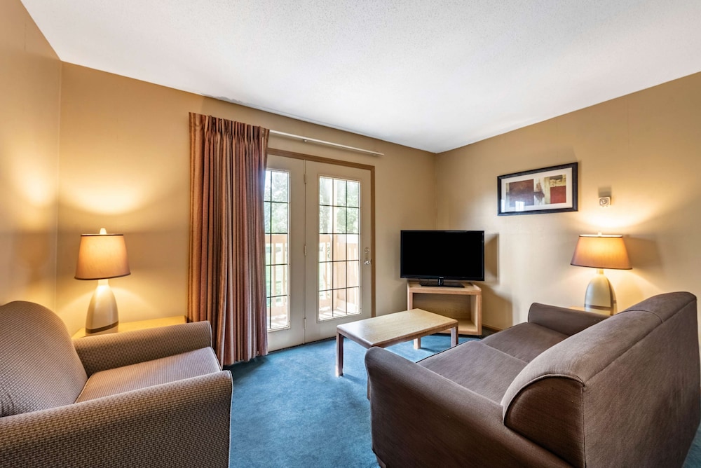 Americas Best Value Inn Suites St Marys 22/35