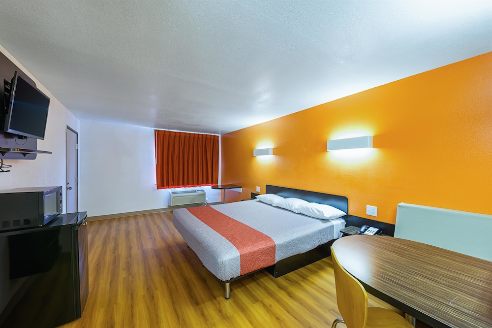 Motel6 Amarillo, TX 14/53