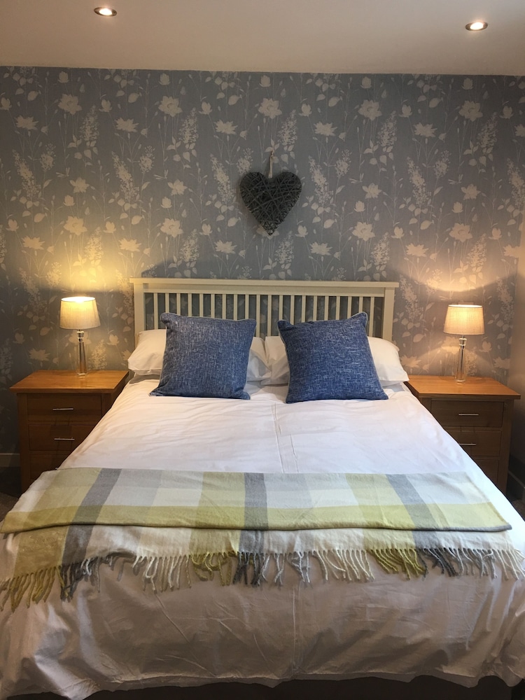 Creagory Skye 4/27