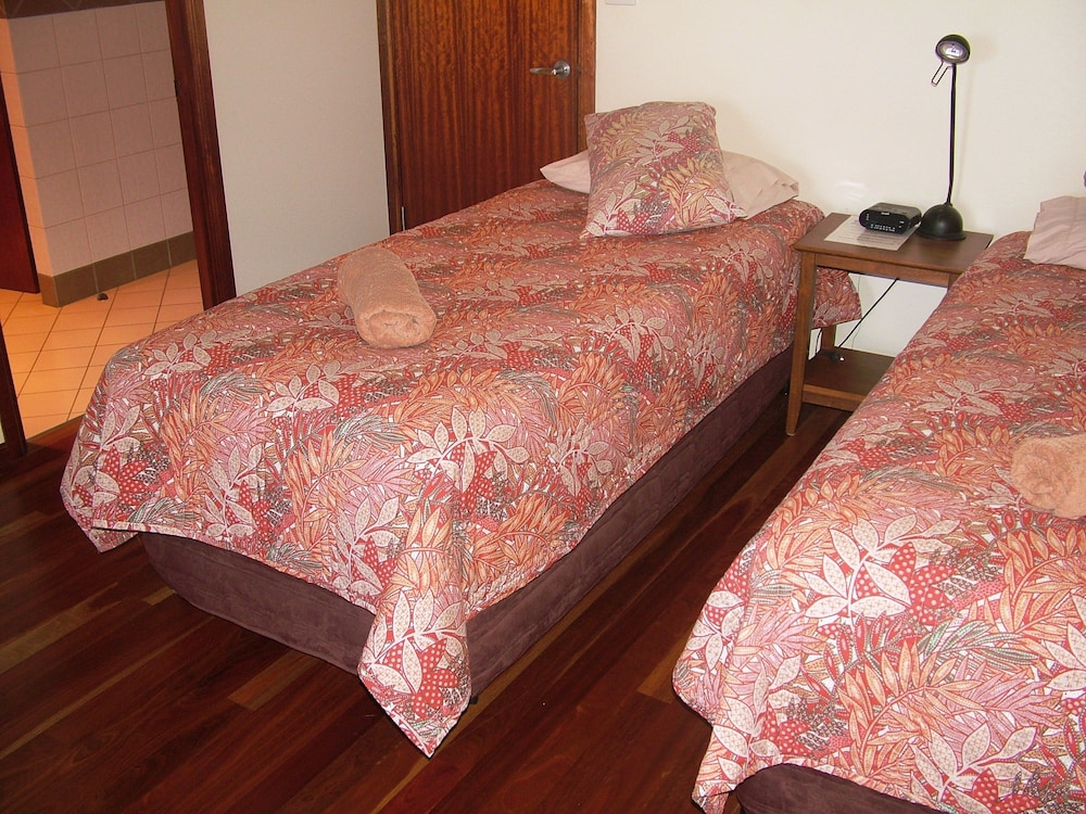 The Summit B&B 10/45