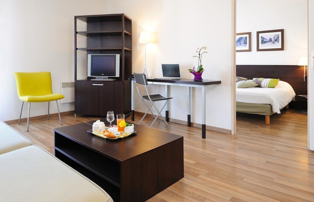 Residhome Nancy Lorraine 24/38