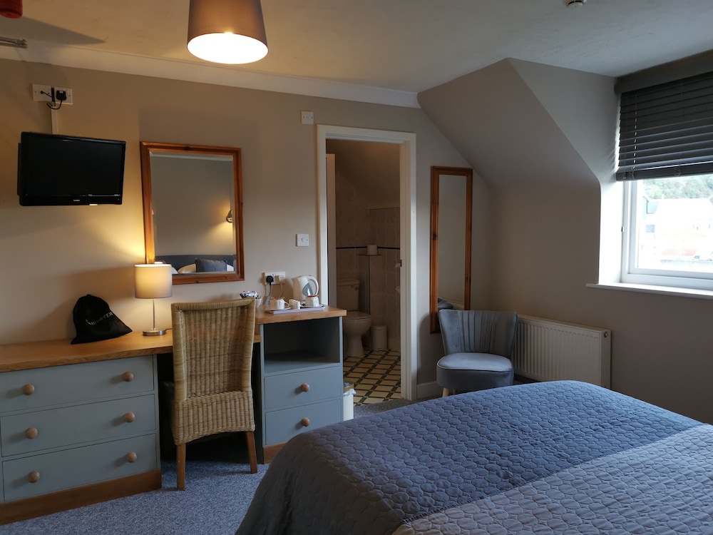 The River Haven Hotel 24/39