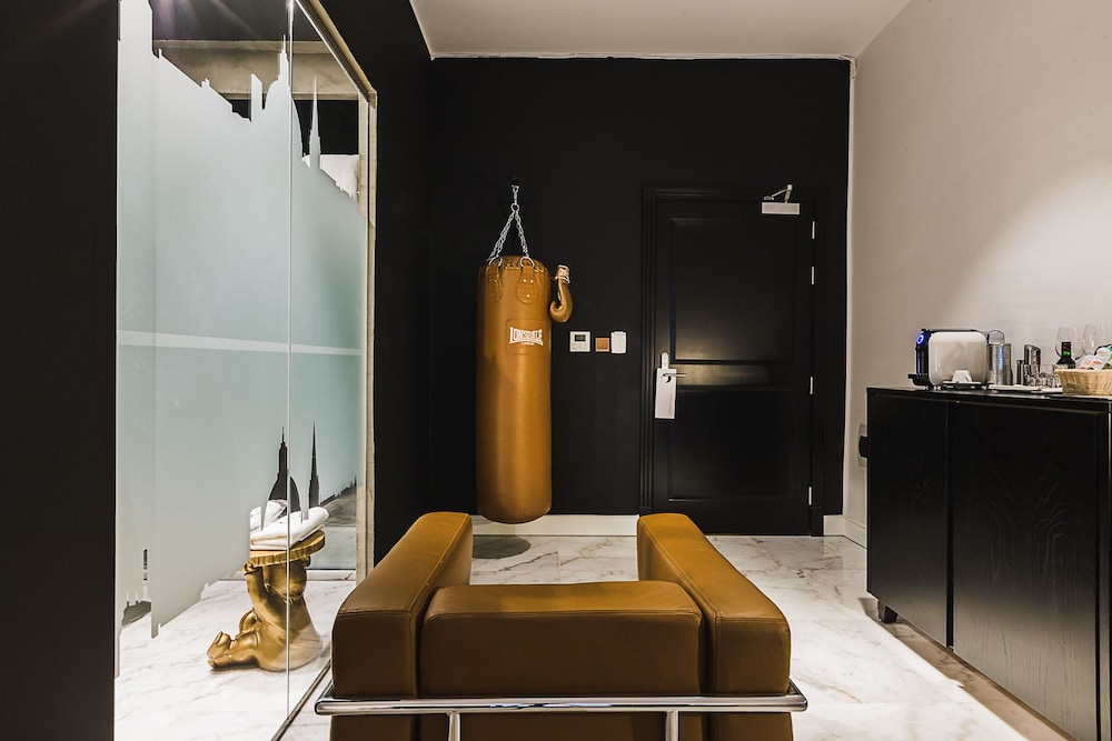 Su29 Hotel 13/65