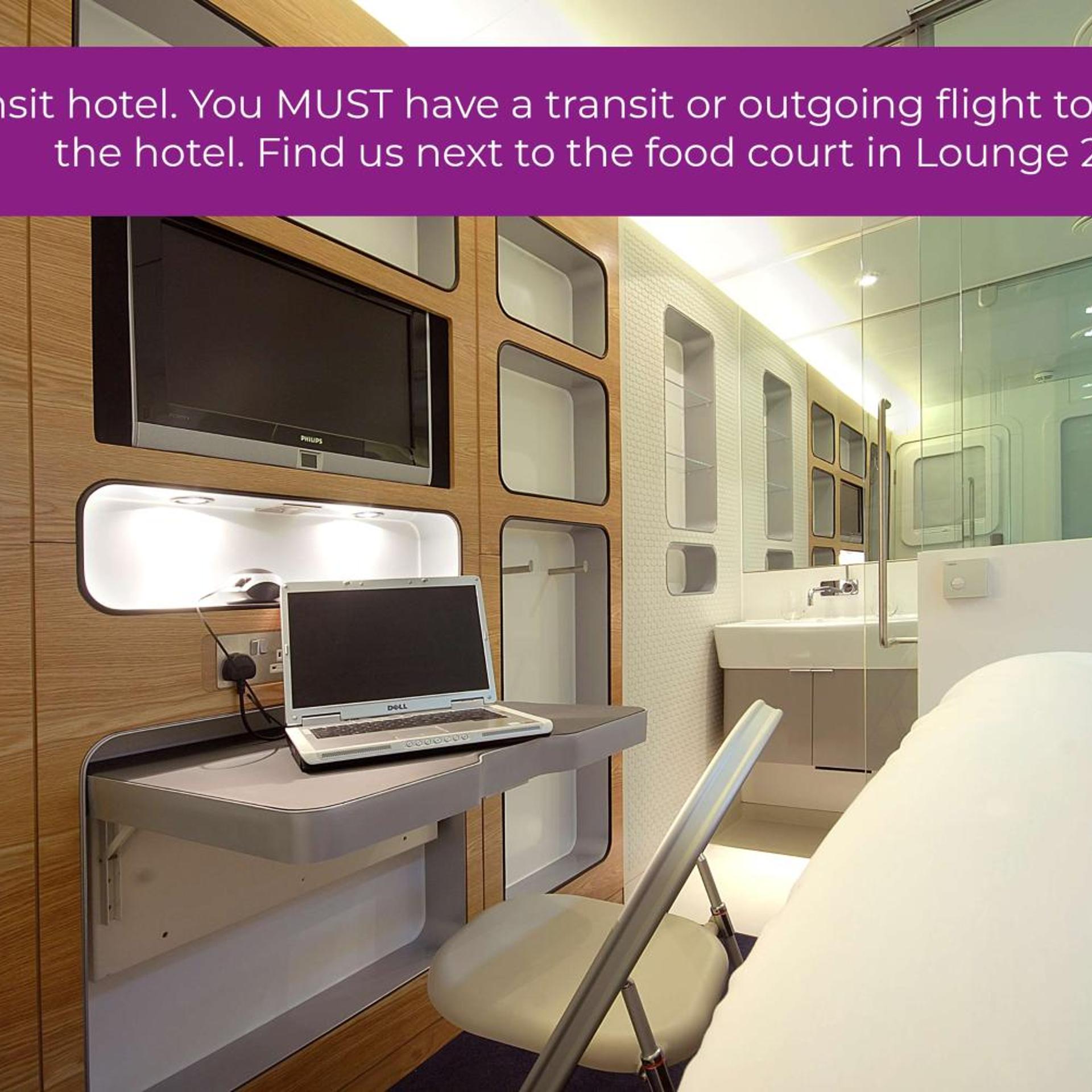 YOTELAIR Amsterdam Schiphol 43/57
