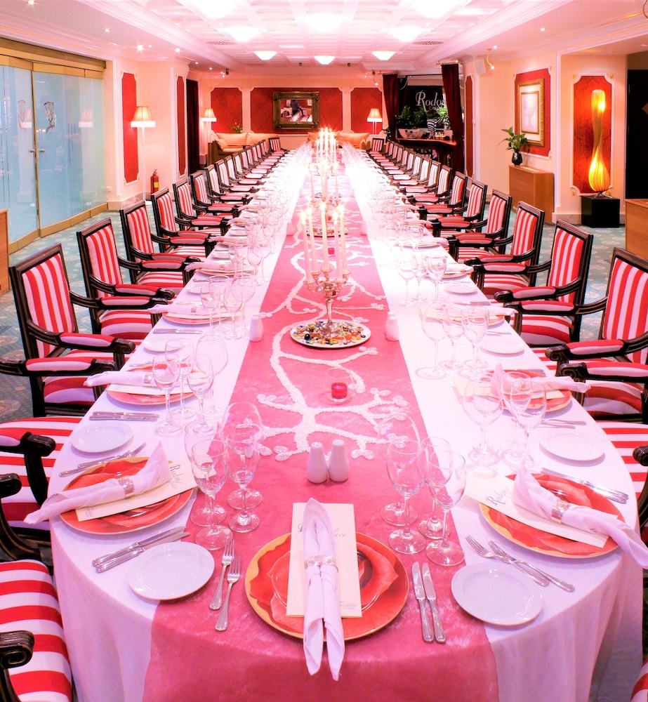 Grande Albergo Delle Rose 35/50