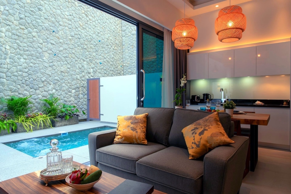 Patong Heights 16/38