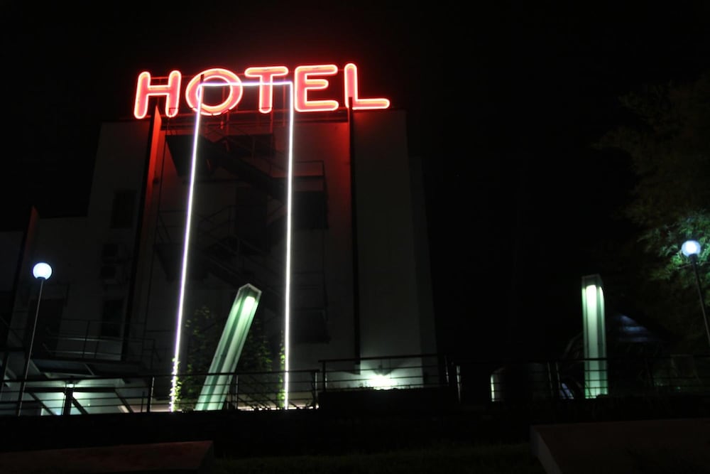 M Design Hotel Seri Kembangan 5/68