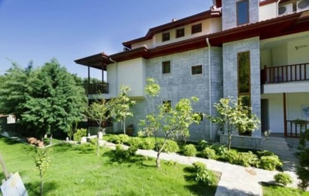 Summer Boutique Hotel 29/37